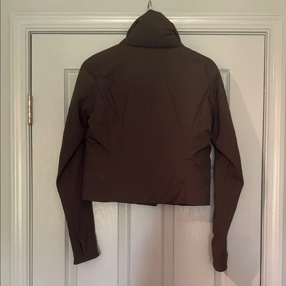 Lululemon Sleek City Jacket - Picture 4 of 9